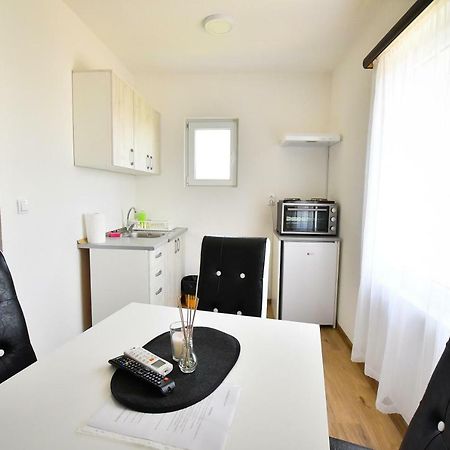 Vulsa Apartmani Kladovo Exteriör bild