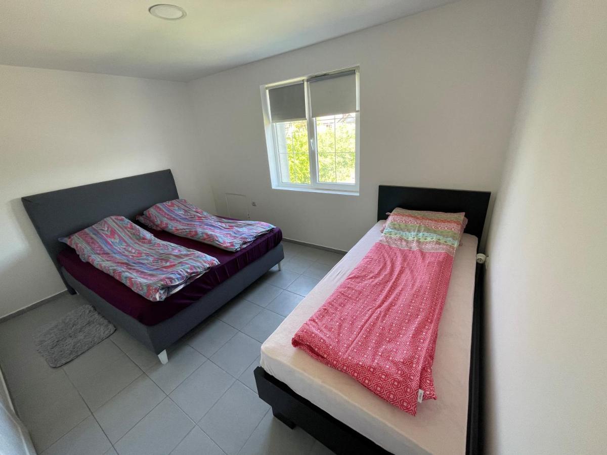 Vulsa Apartmani Kladovo Exteriör bild