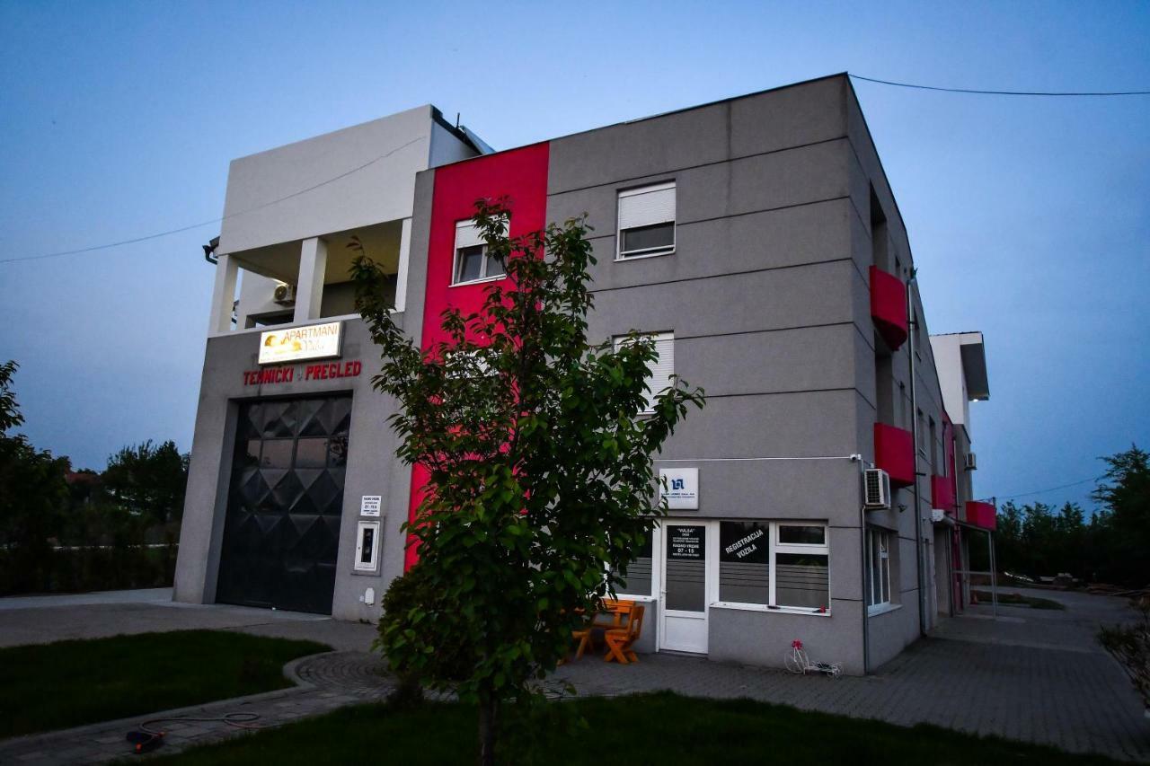 Vulsa Apartmani Kladovo Exteriör bild